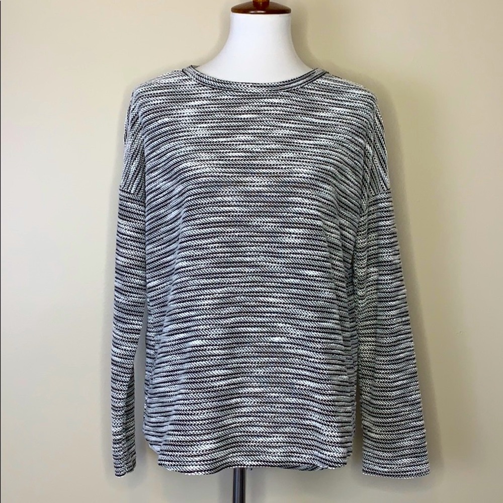 DOE & RAE Black White Striped Crew Knit Sweater S